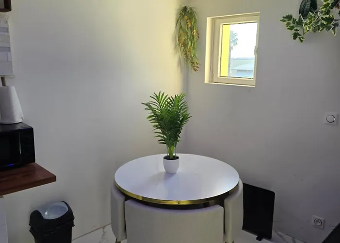 Апартаменти 1 Агд